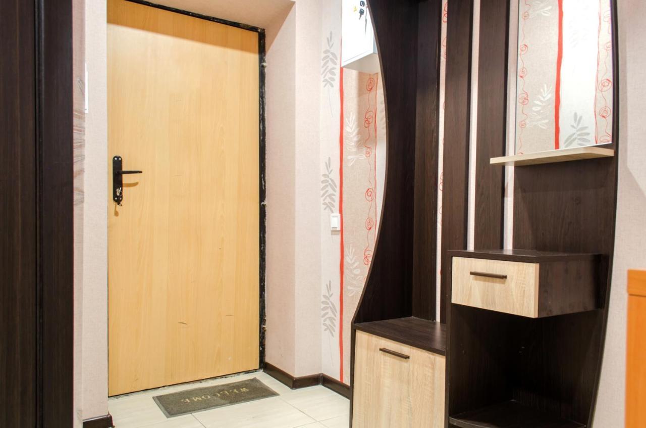 Botanical Garden Area Apartment คาร์คิฟ ภายนอก รูปภาพ