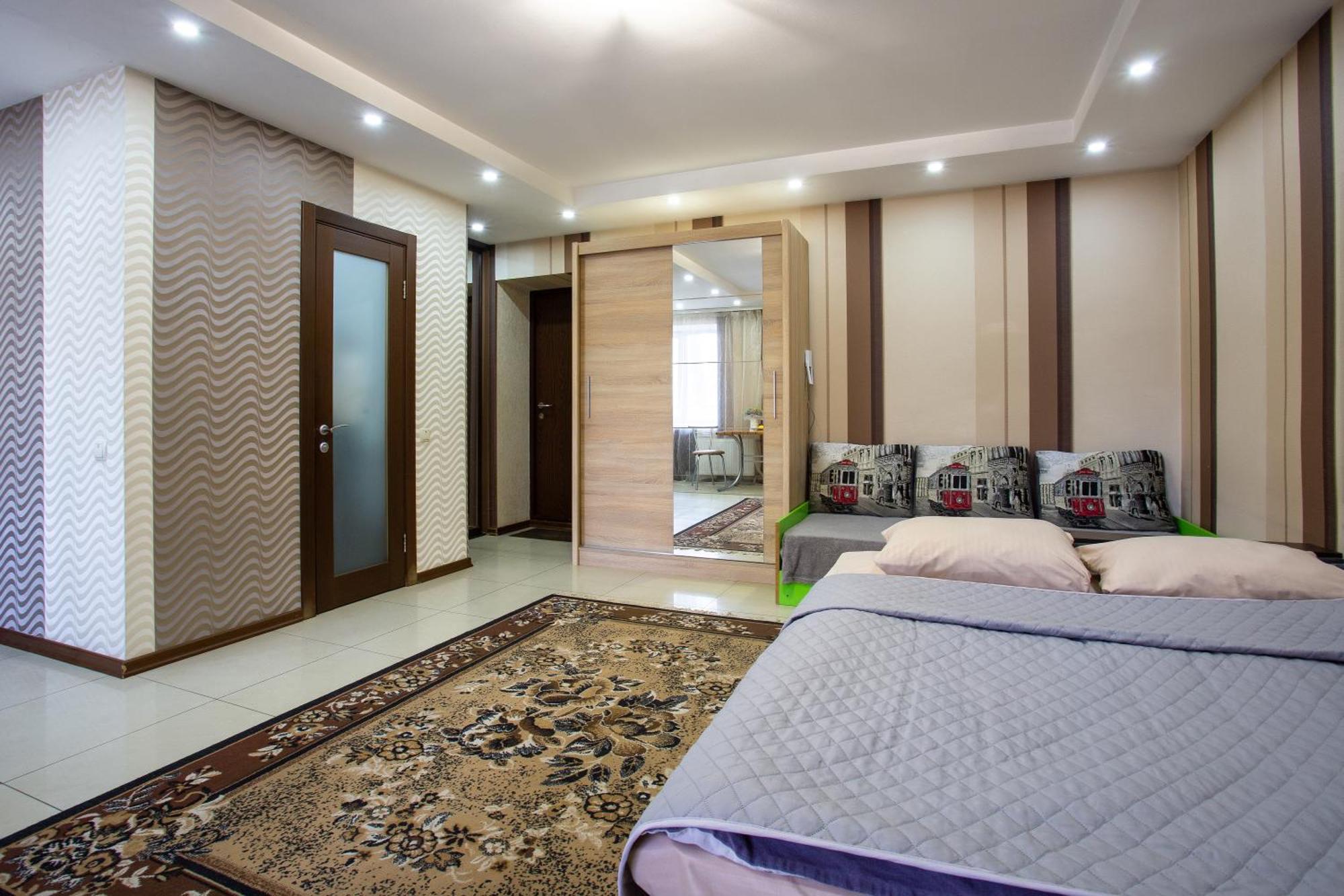 Botanical Garden Area Apartment คาร์คิฟ ภายนอก รูปภาพ