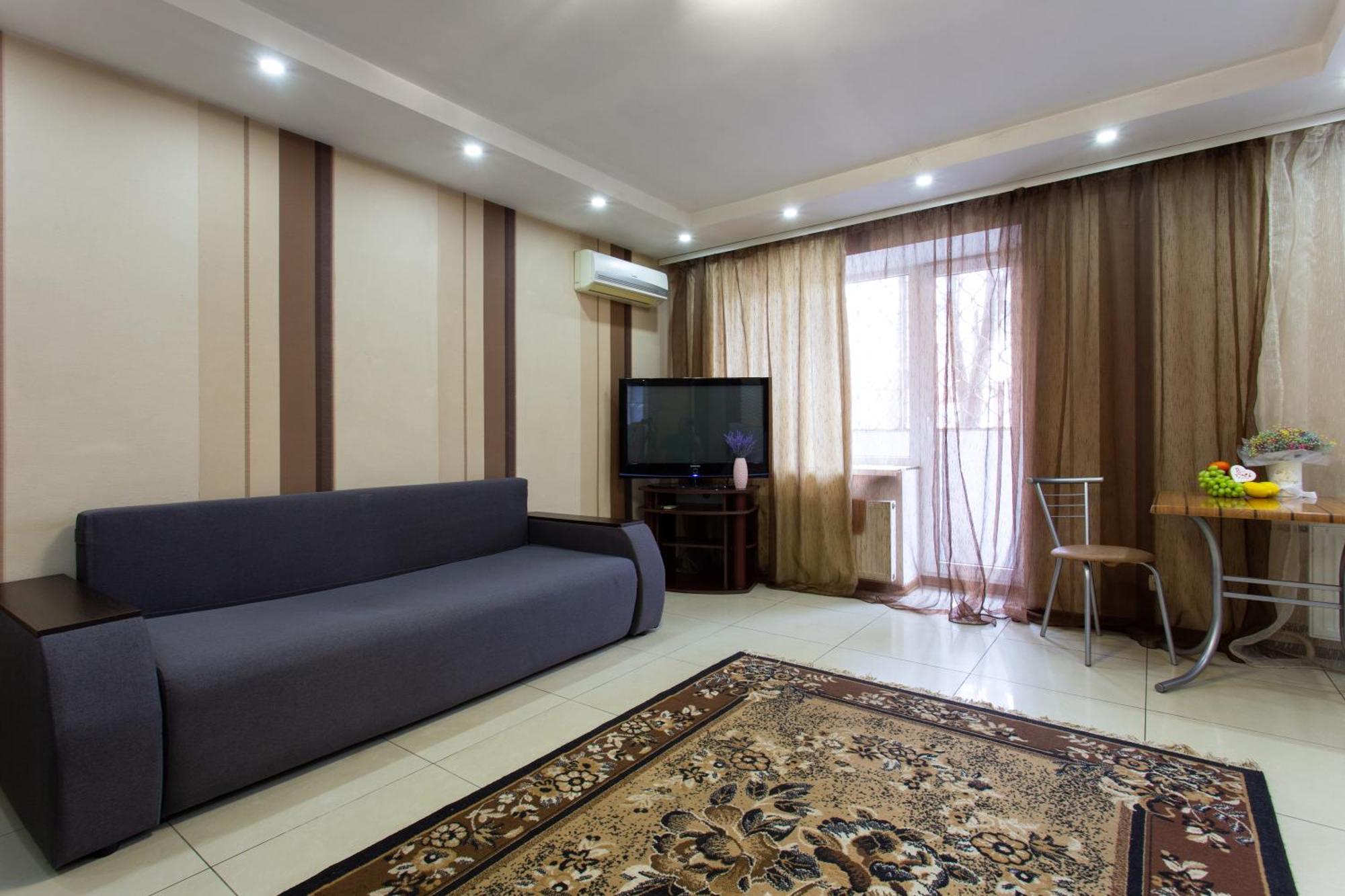Botanical Garden Area Apartment คาร์คิฟ ภายนอก รูปภาพ
